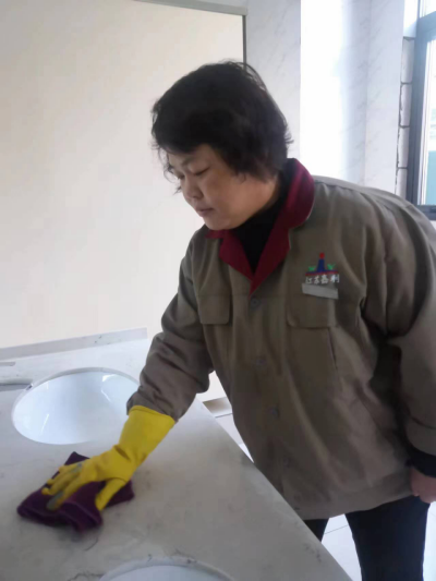 心中有理想 处处作表率