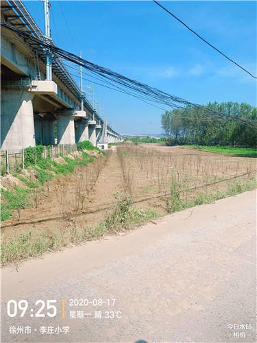 酷暑“热身” 清凉“暖心”